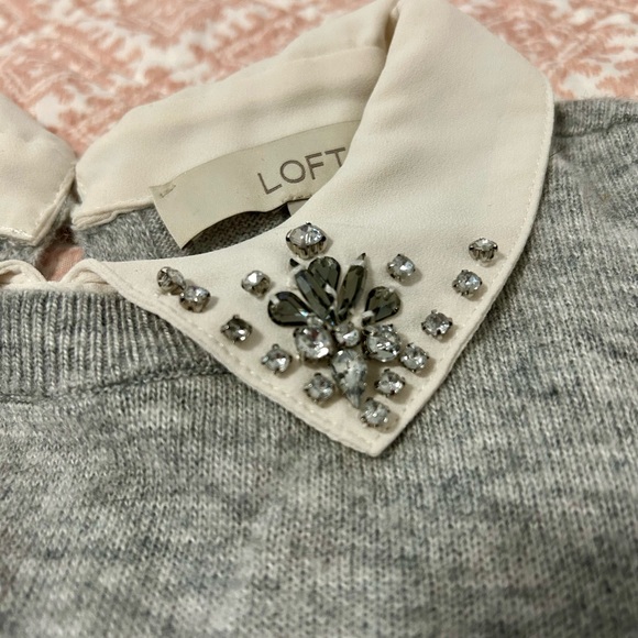 Loft Sweater Women’s X-Small Too Gray with Jeweled Collar Academia Winter - Picture 4 of 6